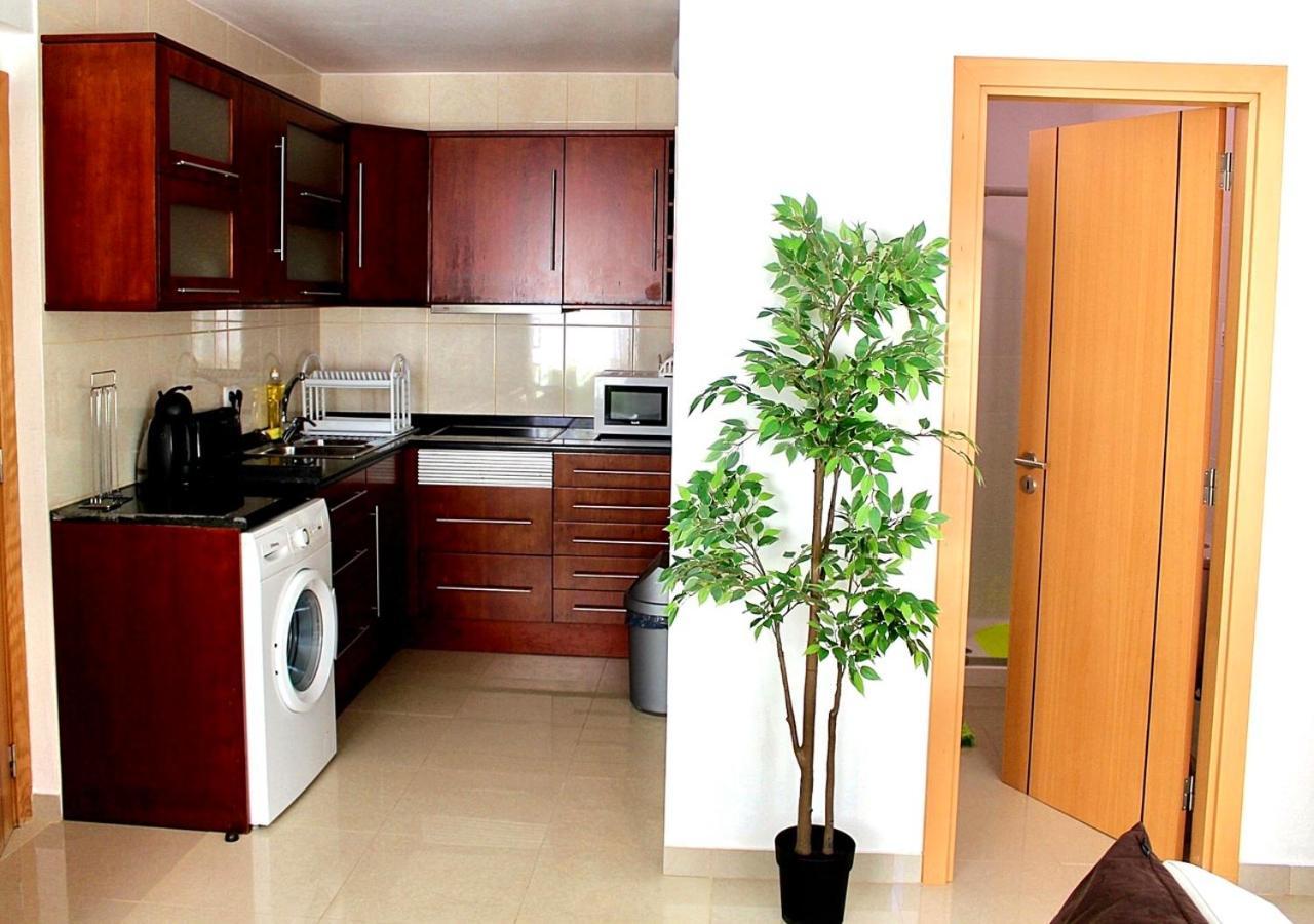 Cosy Flats Apartment Lagos Exterior photo